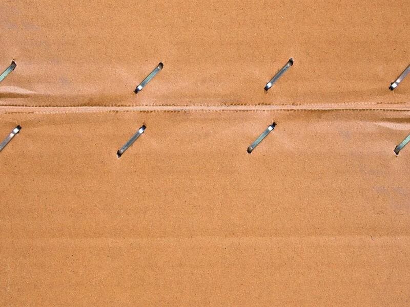 stitched joint pattern on corrugated cardboard