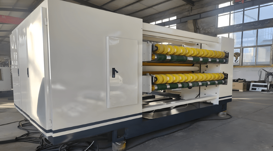 High-speed corrugated board NC cut-off machine